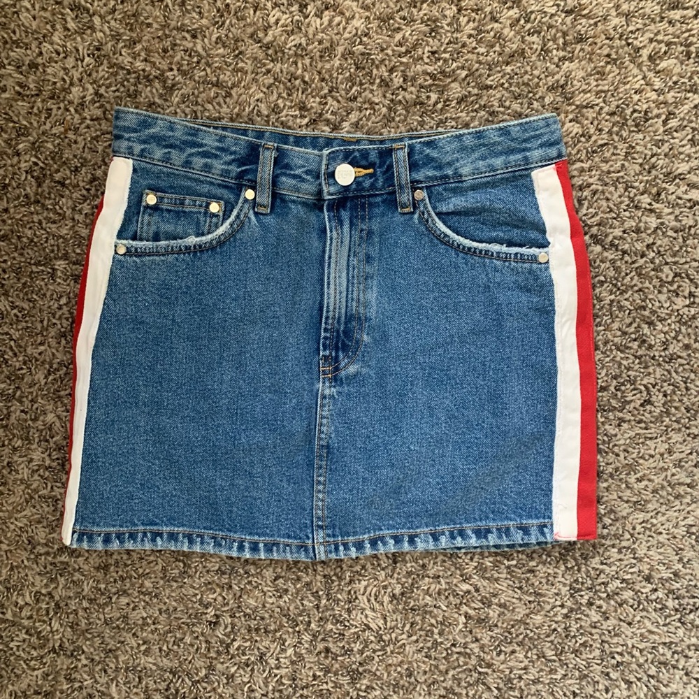 Denim skirt